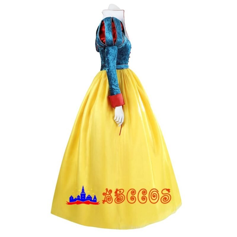 Snow White cosplay costume