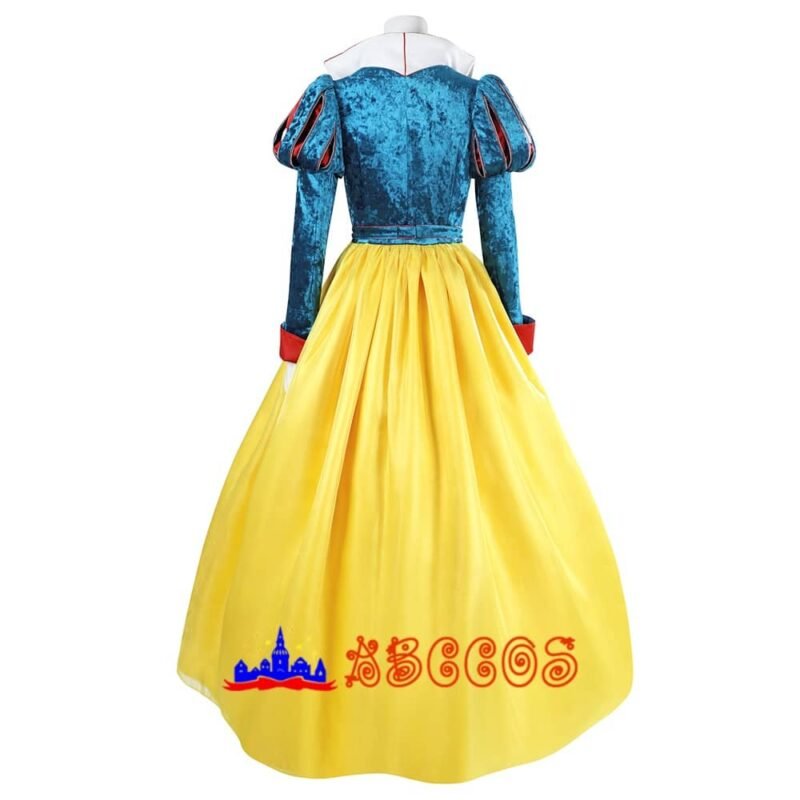 Snow White cosplay costume