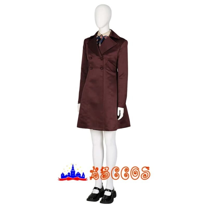 M3GAN cosplay costume