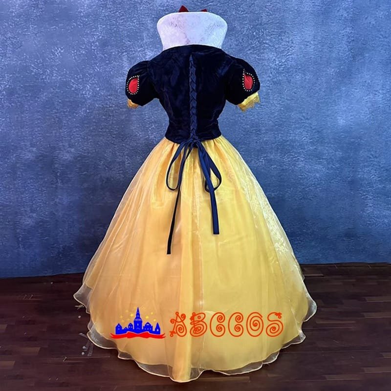 Disney Snow White and the Seven Dwarfs snow white princess dress cosplay costume